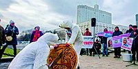 Даешь высокие зарплаты и низкие цены