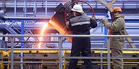 Запад санкции не отменил, но готовится?