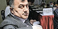 Вам привет из 90-х от смотрящего Амирана