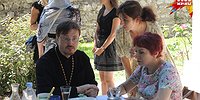 Из грузовика выскочило несколько террористов