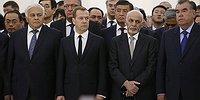 Между праздником и трауром