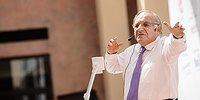 «Директорам нужны большие уши и маленький рот»