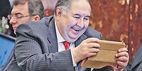 «Ты, пожалуйста, извинись»