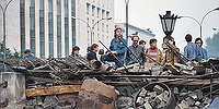Пока народ боролся с ГКЧП, Ельцин устроил застолье в бункере
