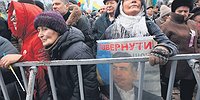 Петра Порошенко ведут к отставке маршем