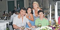 Закончена битва за наследство Немцова между женой, любовницами и шестью детьми
