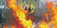 «Желтые жилеты» перешли красную черту