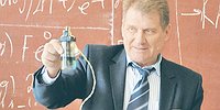 Учителя выбились в отстающие