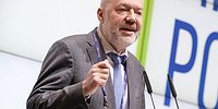 Какая польза от депутатов