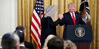 Дональда Трампа посетила гениальная Иудея