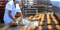 Хлебопеки затянули пояса