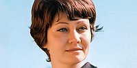 Лариса Лужина: «ПОД САМОЙЛОВУ ДЕВУШКИ В СССР КРАСИЛИСЬ, А ПОД МЕНЯ — СТРИГЛИСЬ»