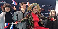 «ЕВРОВИДЕНИЕ» ОТКРЫЛОСЬ ПОД РЫДАНИЯ
