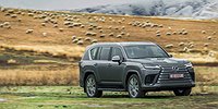 Новый Lexus LX. Спокойный среди бурь