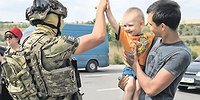 Донецк и Луганск рвутся в Россию