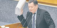 Между приоритетами и претензиями