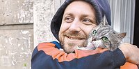 «Кормить животных бегали под обстрелами»