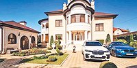 Продается особняк купленного чиновника