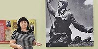 Герой на легендарном фото до сих пор не дает покоя Украине