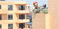 Высотка-высотка, повернись ко мне передом