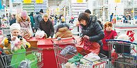 ДОСТАВКА ОТКЛАДЫВАЕТСЯ: МАРКЕТПЛЕЙСЫ ПРОТИВ ГИПЕРМАРКЕТОВ