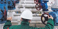 Санкции пропускают газ